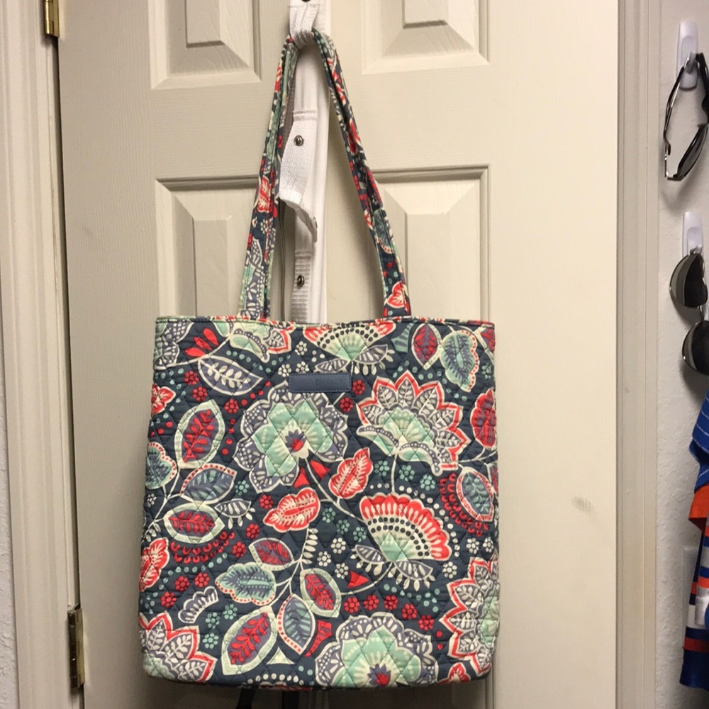 Vera Bradley Tote